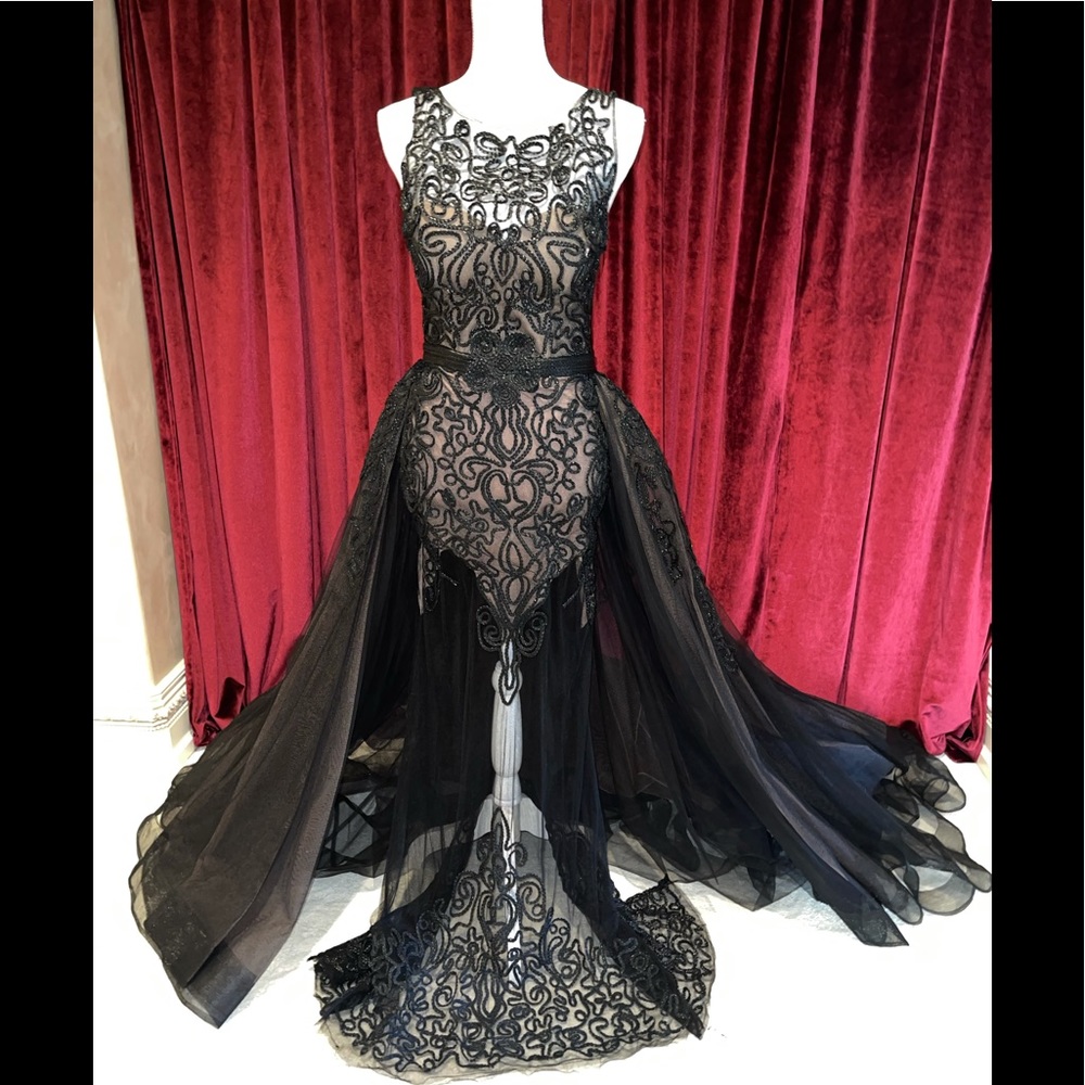 Fouad Sarkis couture gown